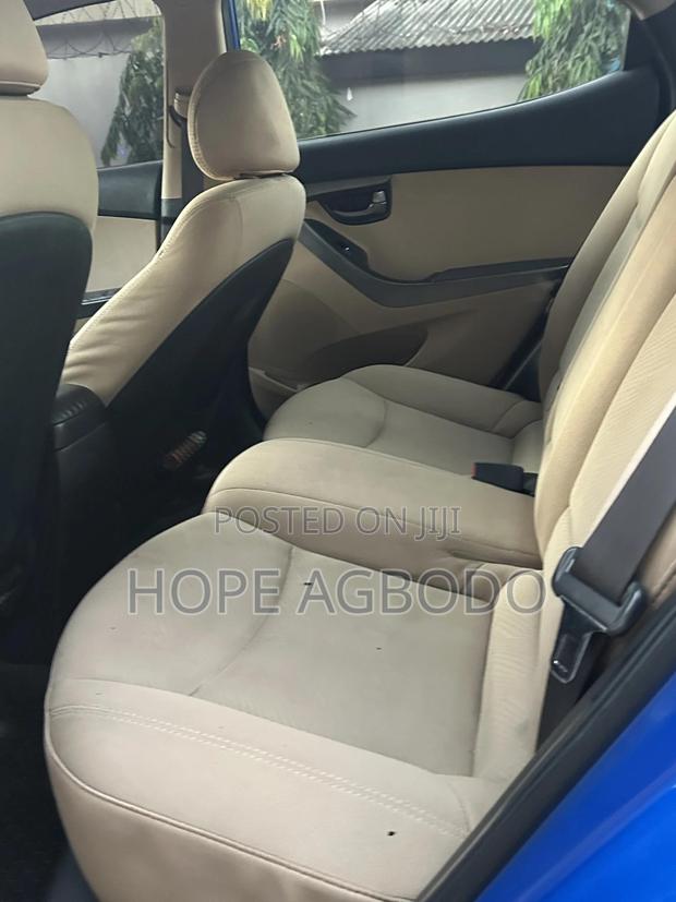 Hyundai Elantra GLS Sedan FWD (1.8L 4cyl 6A) 2013 Blue