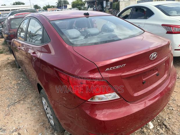 Hyundai Accent SE Sedan 2016 Red