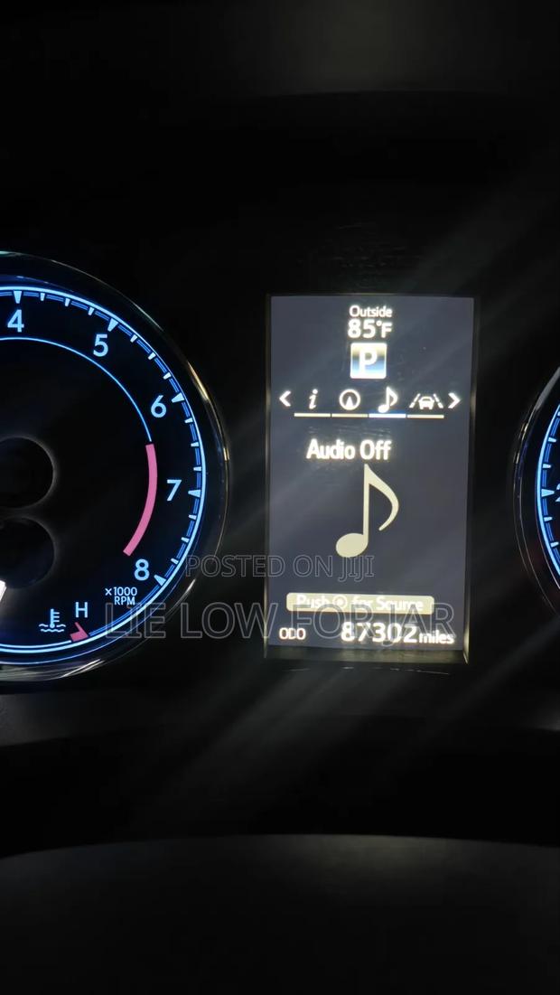 Toyota Corolla XSE 4dr Sedan (1.8L 4cyl CVT) 2017 Gray