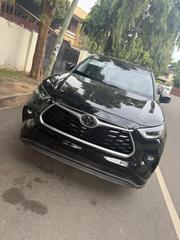 Toyota Highlander LE 2021 Black for sale