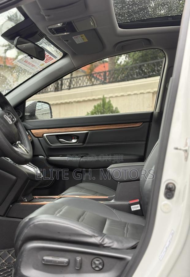 Honda CR-V Special Edition 2021 White