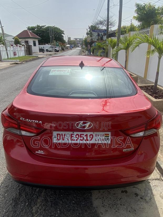 Hyundai Elantra Limited 4dr Sedan (1.8L 4cyl 6A) 2015 Red