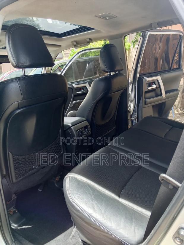 Toyota 4-Runner 2015 Silver