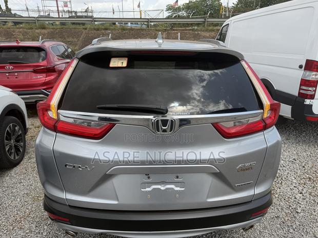 Honda CR-V 2018 Silver