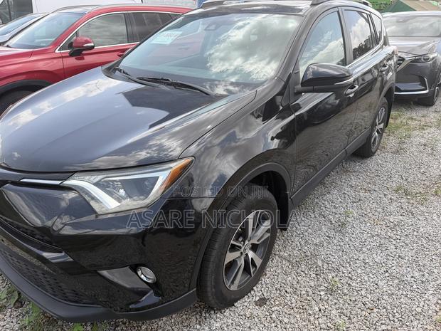Toyota RAV4 2018 Black