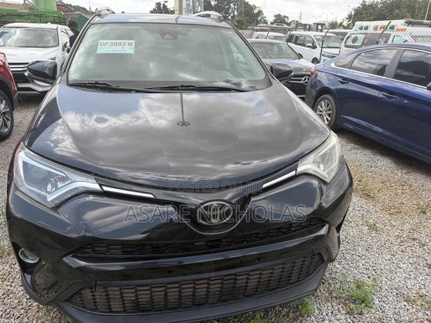 Toyota RAV4 2018 Black
