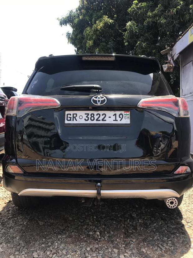 Toyota RAV4 XLE AWD (2.5L 4cyl 6A) 2017 Black