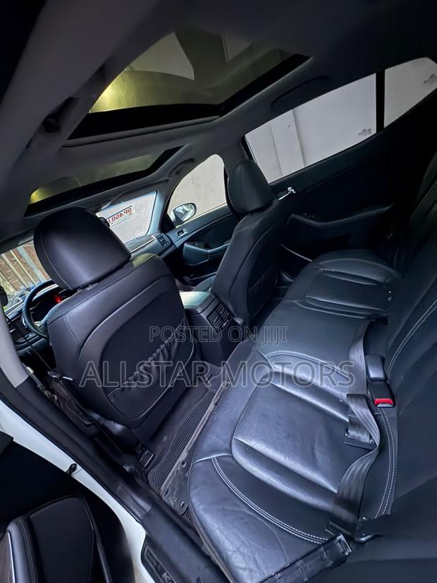 Kia K5 2.0 MPI 2015 White