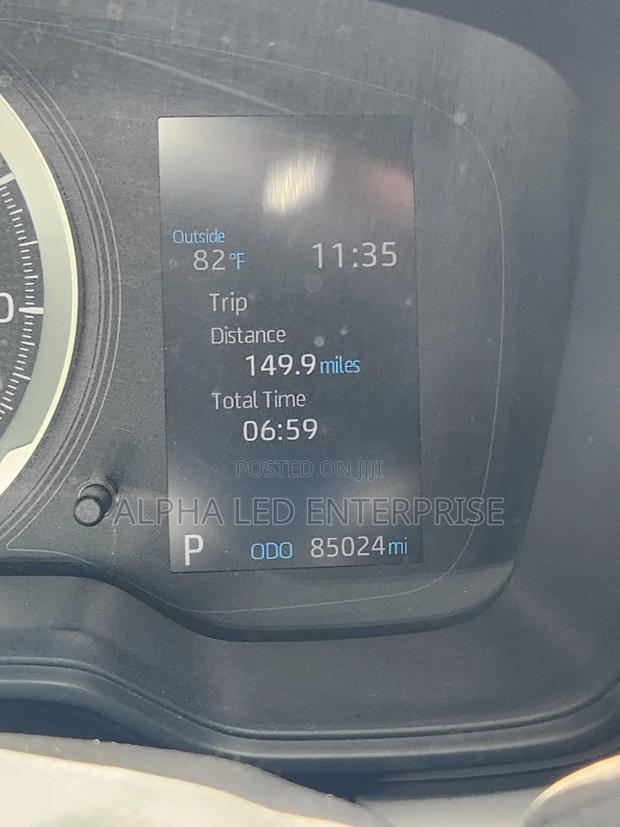 Toyota Corolla SE 2020 Red