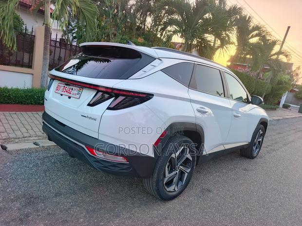 Hyundai Tucson 2023 White