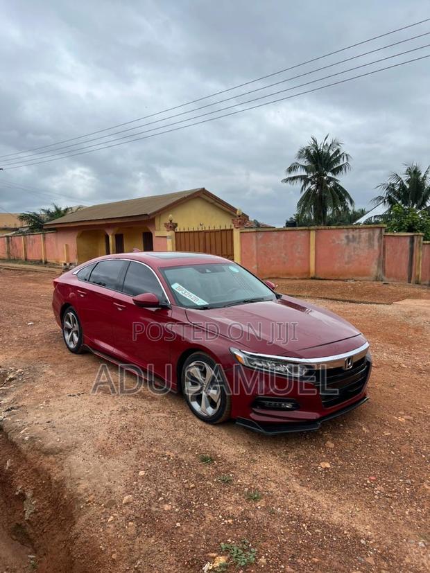 Honda Accord Sport 2.0T 2018 Red