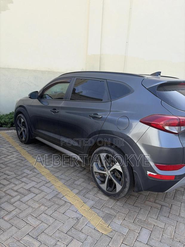 Hyundai Tucson 2018 Gray