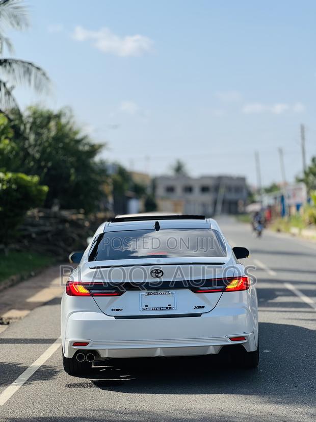 Toyota Camry 2025 White