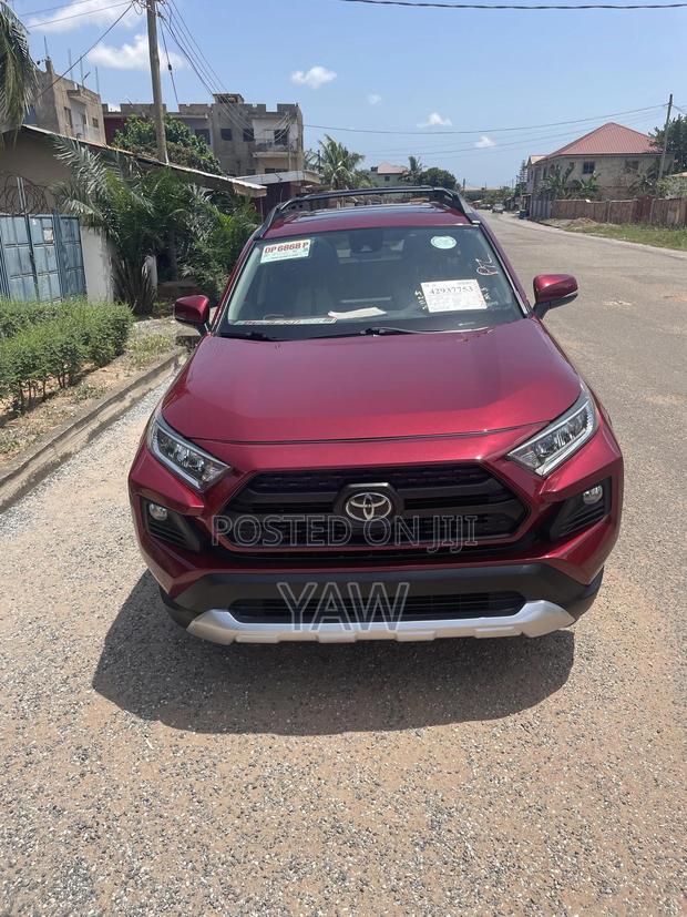 Toyota RAV4 Adventure 2019 Red
