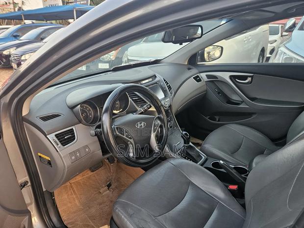 Hyundai Elantra 2015 Gray