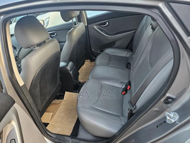 Hyundai Elantra 2015 Gray