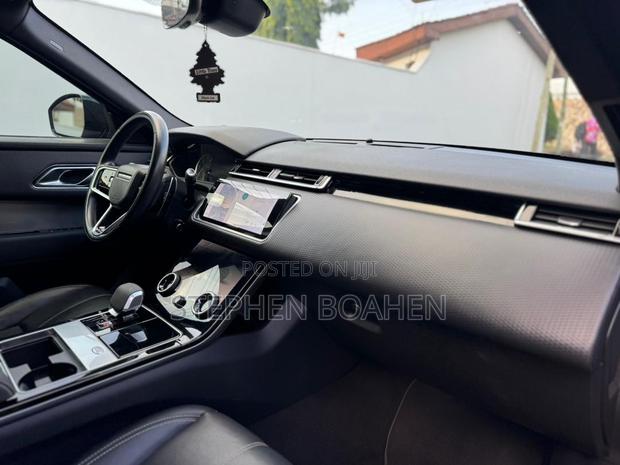 Land Rover Range Rover Velar 2022 Gray