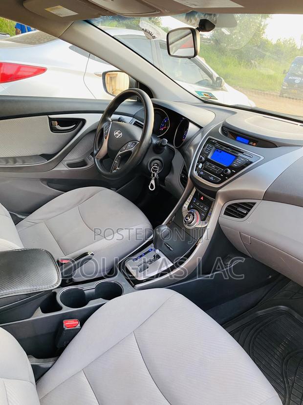 Hyundai Elantra GLS Sedan FWD (1.8L 4cyl 6A) 2013 Black