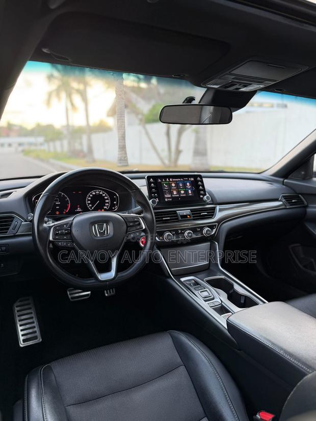Honda Accord 2018 Silver