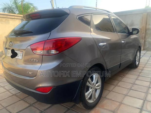 Hyundai Ix35 2013 Beige
