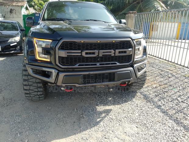 Ford F-150 2018 Black
