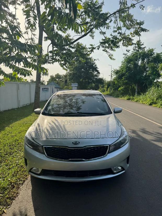 Kia Forte EX Sedan 2017 Silver