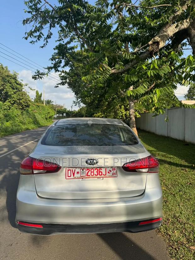 Kia Forte EX Sedan 2017 Silver