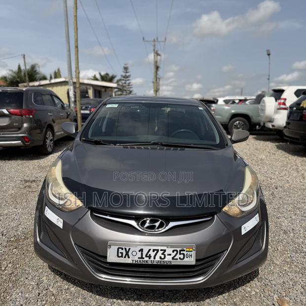 Hyundai Elantra SE 4dr Sedan (1.8L 4cyl 6A) 2015 Gray