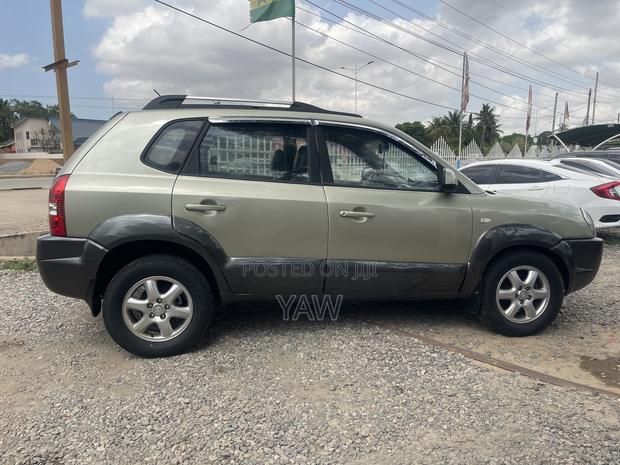 Hyundai Tucson GLS 4x4 2005 Gray