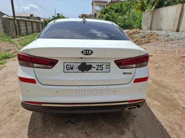 Kia K5 2016 White