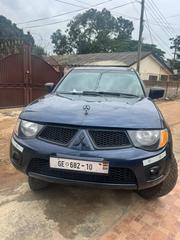 Mitsubishi L200 2010 Blue for sale