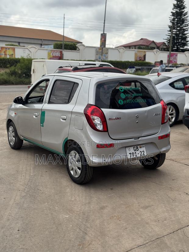 Suzuki Alto 2022 Gray