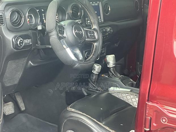 Jeep Wrangler 2021 Maroon