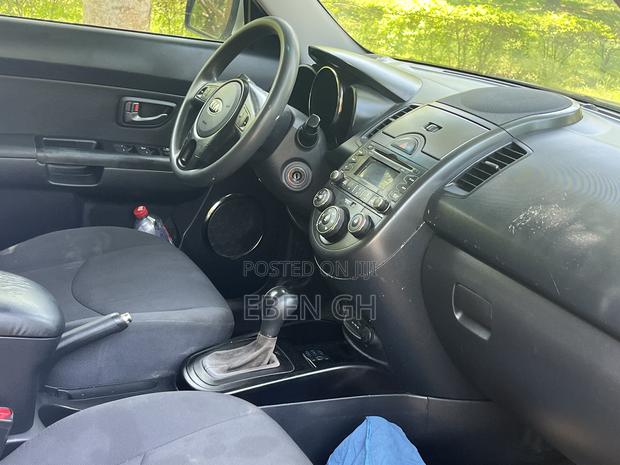Kia Soul Automatic 2011 Silver