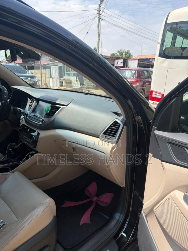 Hyundai Tucson Limited AWD 2018 Black