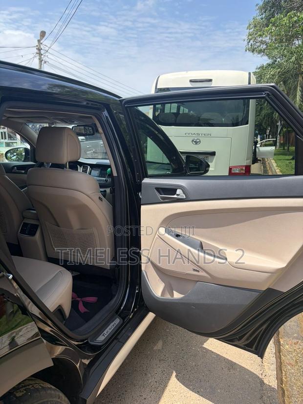 Hyundai Tucson Limited AWD 2018 Black