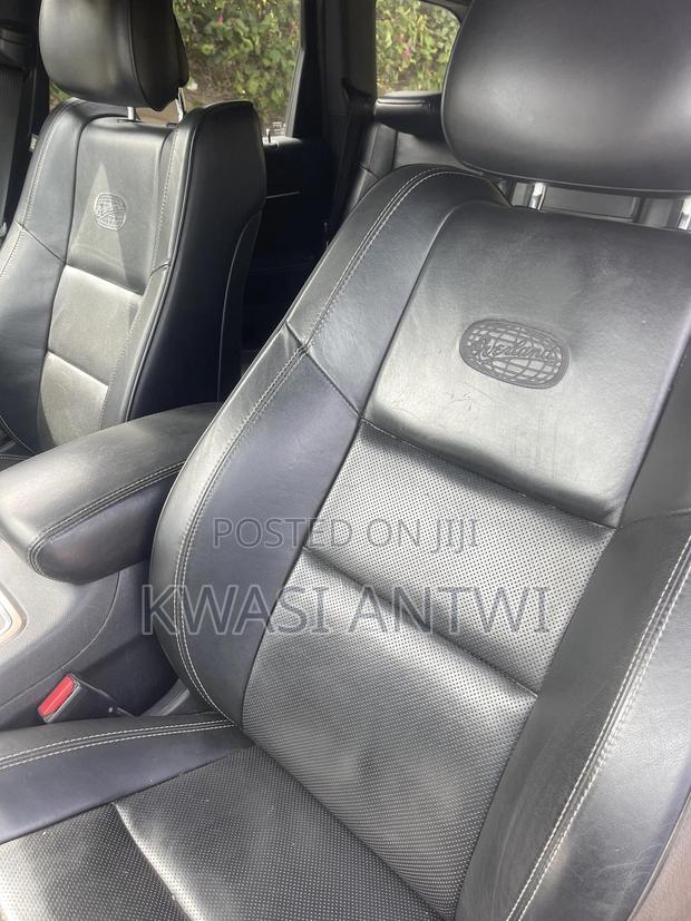 Jeep Grand Cherokee Altitude 4dr SUV (3.6L 6cyl 8A) 2015 Gray
