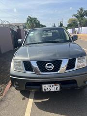 Nissan Navara 2014 Gray for sale