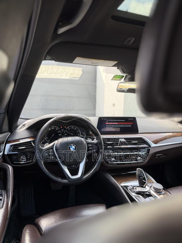 BMW 530i 2017 White