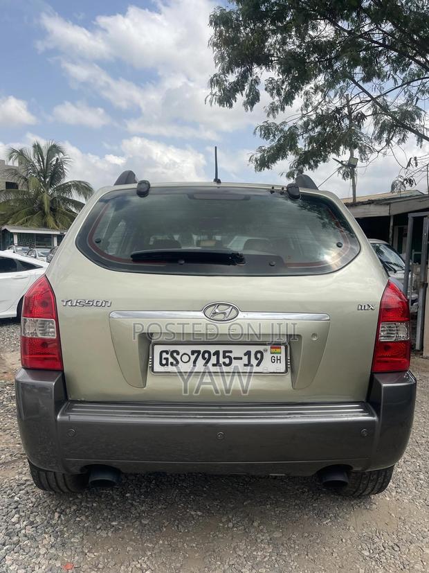 Hyundai Tucson GLS 4x4 2005 Gray