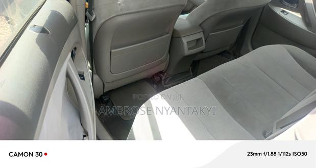 Toyota Camry LE 4dr Sedan (2.5L 4cyl 6AM) 2010 Gray