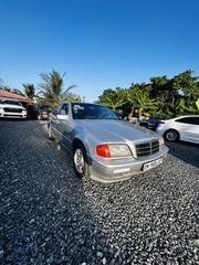 Mercedes-Benz C200 1999 Gray for sale
