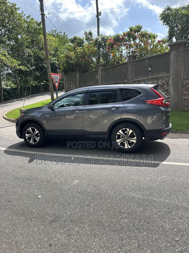 Honda CR-V LX 1.5 2019 Gray