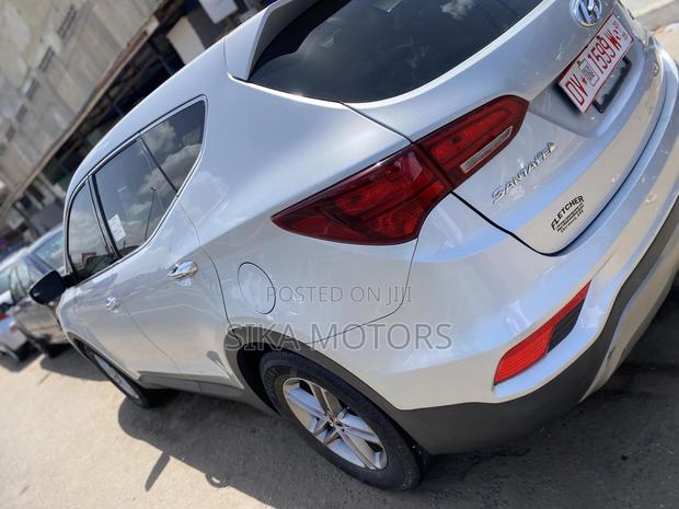 Hyundai Santa Fe 2017
