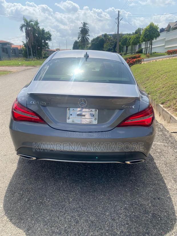 Mercedes-Benz CLA-Class CLA 250 4MATIC Wagon 2018 Gray