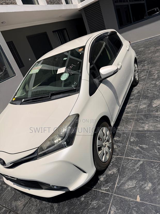 Toyota Vitz 1.3 FWD 5dr 2016 White