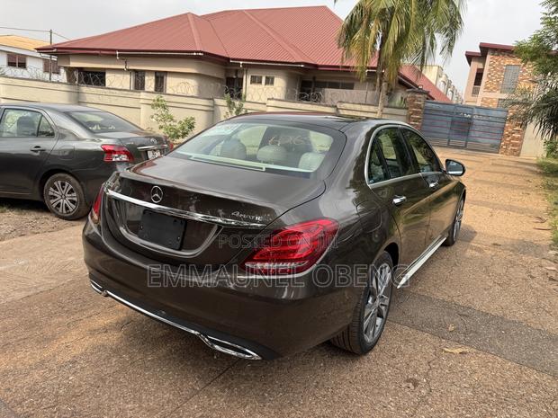 Mercedes-Benz C300 2017 Burgundy