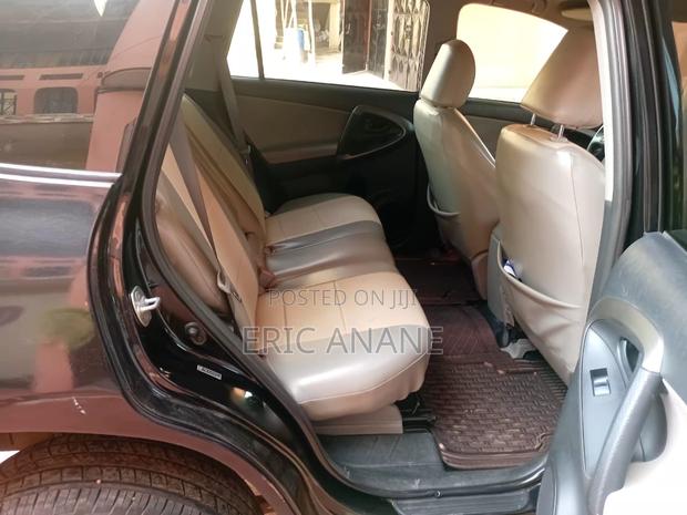 Toyota RAV4 2012 Black