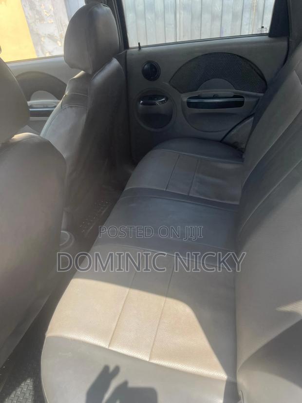 Chevrolet Aveo 2002 Black