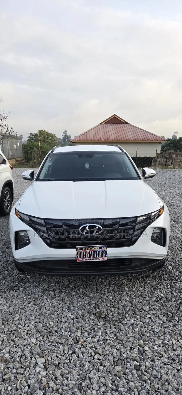 Hyundai Tucson 2023 White